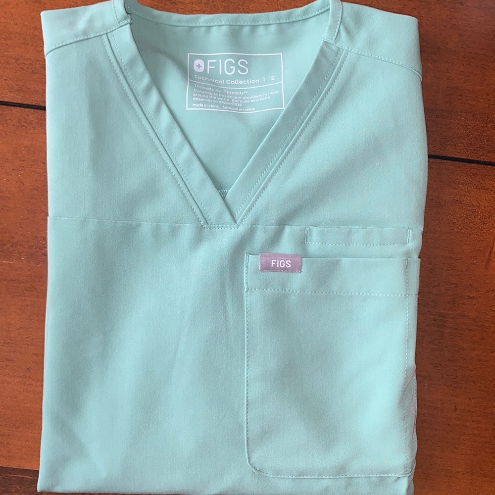 FIGS Jade Scrub Set size Small